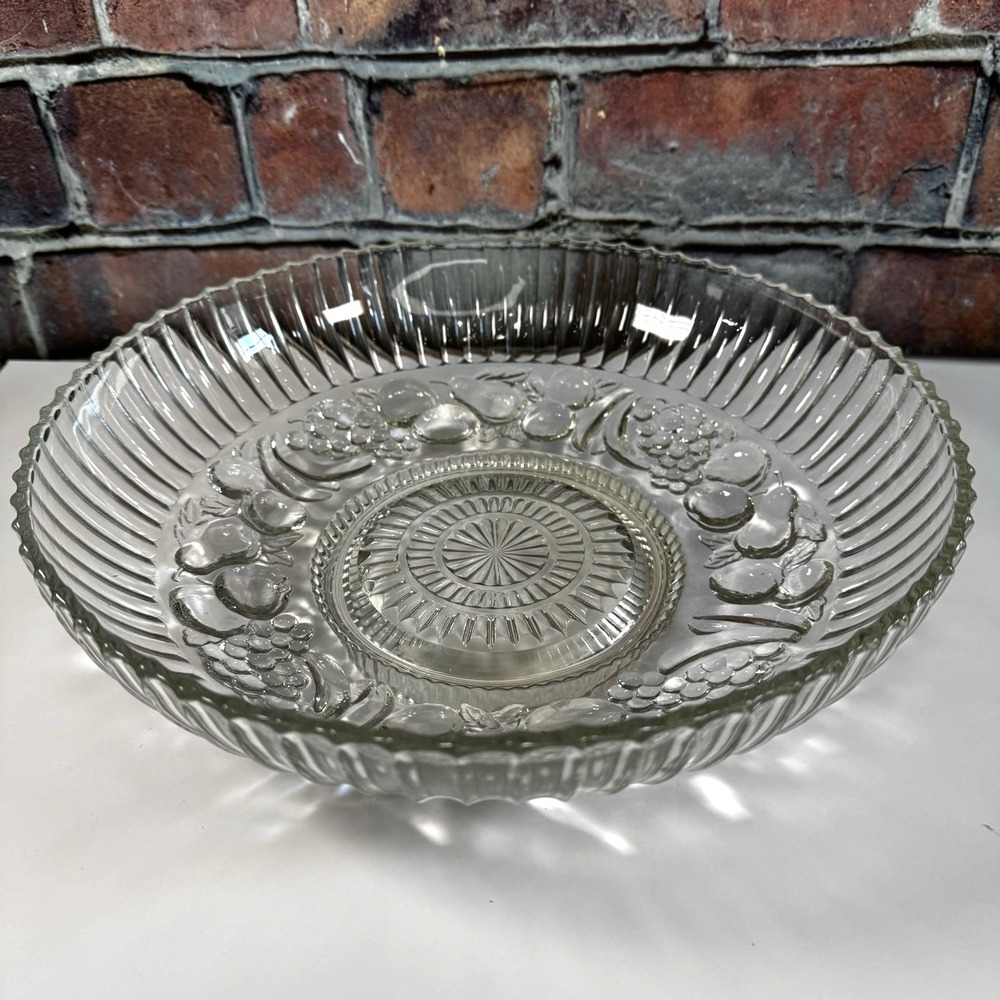 Vintage Clear Pressed Glass Serving‎ Bowl Fruit Design W Starburst Ribbed MCM